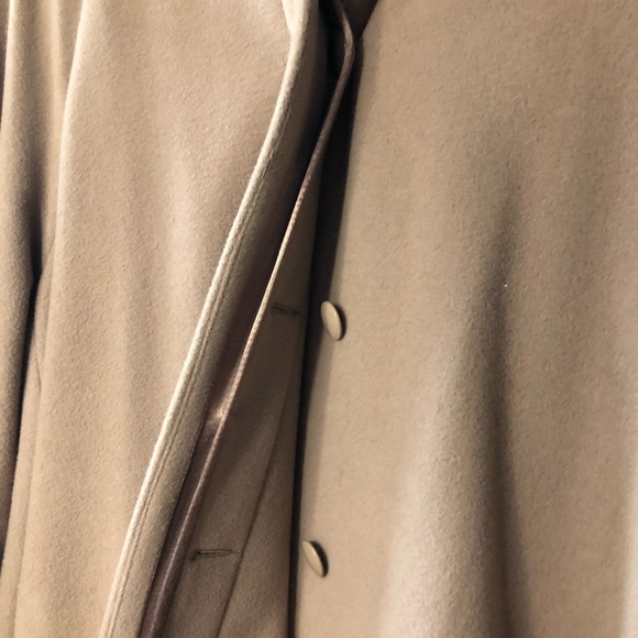 Vintage long women’s dress coat. - Picture 2 of 9